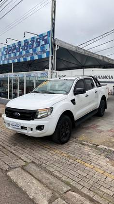 FORD RANGER 3.2 XLS 4X4 CD 20V DIESEL 4P MANUAL